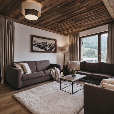Апарт отель Vaya St Anton Inklusive St Anton Mobilitaetskarte Санкт-Антон-ам-Арльберг Экстерьер фото