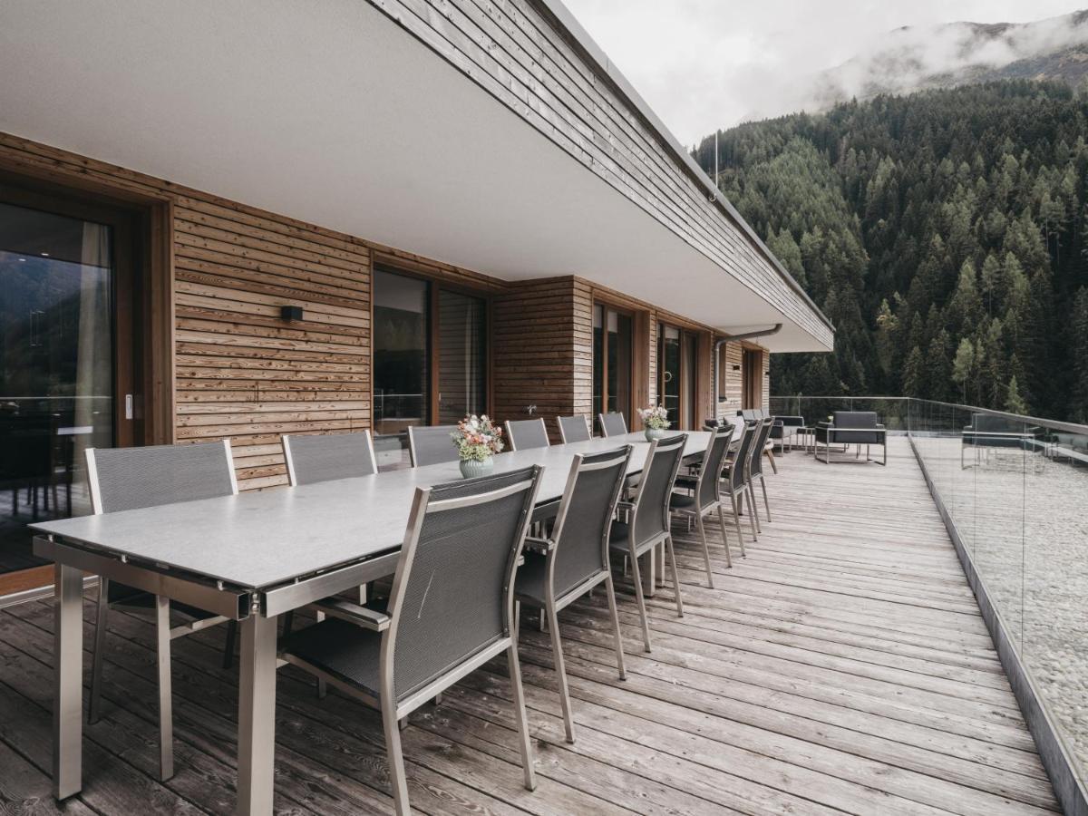 Апарт отель Vaya St Anton Inklusive St Anton Mobilitaetskarte Санкт-Антон-ам-Арльберг Экстерьер фото